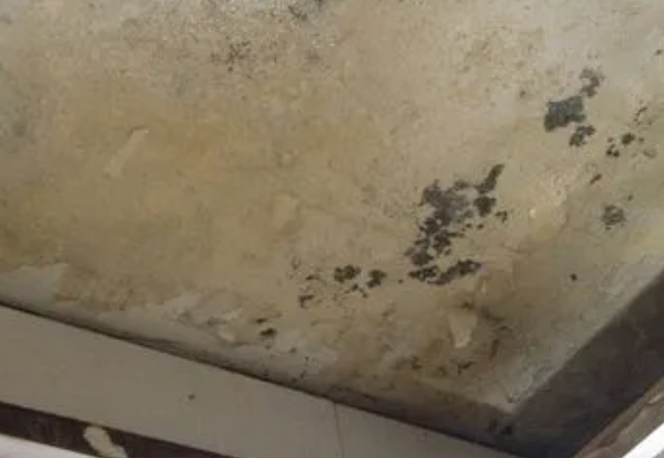 彭州阳台漏水维修公司分享下彭州卫生间渗水维修需要注意哪些问题。
